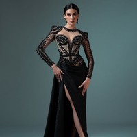 Terlepas dari banyak kritikan, nyatanya kostum tersebut berhasil menjadi juara. Selain penghargaan Kostum Nasional Terbaik, Michelle juga meraih beberapa penghargaan khusus lainnya, seperti penghargaan Voice for Change atas advokasinya terhadap penerimaan autisme, inklusivitas dan pemberdayaan, Spirit of Carnival dan kontestan terfavorit. Foto: Instagram/@michelledee