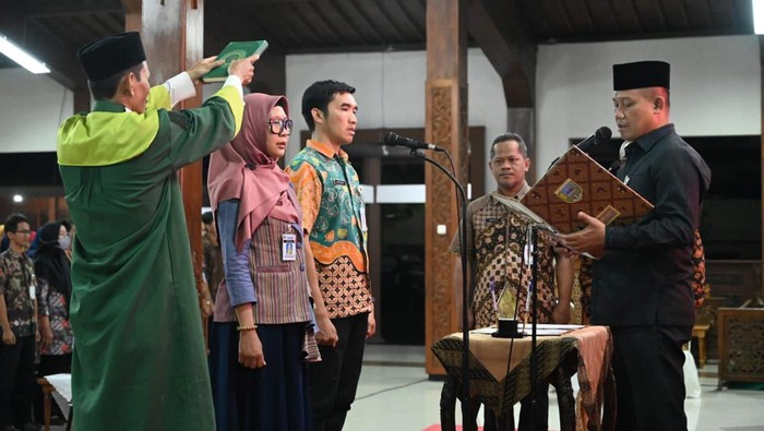 Pelantikan pejabat di Pemkab Kebumen
