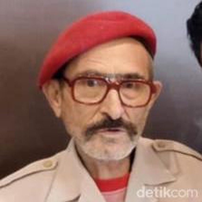 pelawak eko londo atau eko tralala