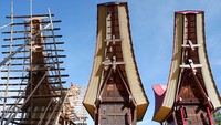 Pembangunan alang tersebut merupakan simbol kemakmuran bagi masyarakat Toraja.