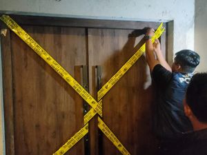 Polisi Segel Kafe Kode Senopati Buntut Temuan 3 Butir Ekstasi