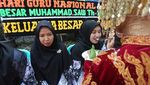 Momen Peringatan Hari Guru di Berbagai Wilayah Indonesia