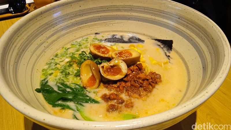 Unik! Ramen Seberat 3 Kilogram Ini Terinspirasi Anime Attack of Titan