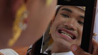 Ritual ini digelar sebagai upaya menghapus stigma bahwa ritual potong gigi di Bali menelan biaya besar dan cenderung dinilai menjadi beban bagi sebagian masyarakat yang belum paham maknanya.