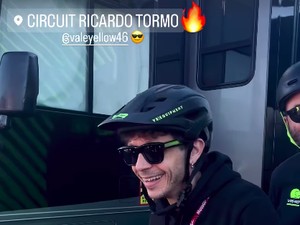 Valentino Rossi Hadir di MotoGP Valencia, Ternyata Khusus Buat Ini