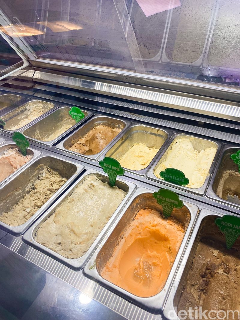 Es Krim Tentre, kuliner legendaris di Solo sejak 1952