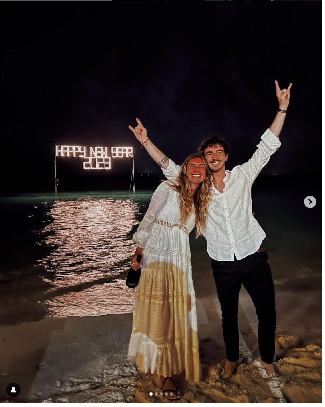 Dunia olahraga bukanlah hal asing bagi Domizia Castagnini. Wanita yang populer di Instagram itu merupakan cucu dari pemain Juventus, Gianfranco Leoncini. Foto: Dok. Instagram Francesco Bagnaia, Domizia Castagnini