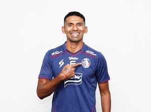 Arema FC Umumkan Gilbert Alvares Pengganti Gustavo Almeida