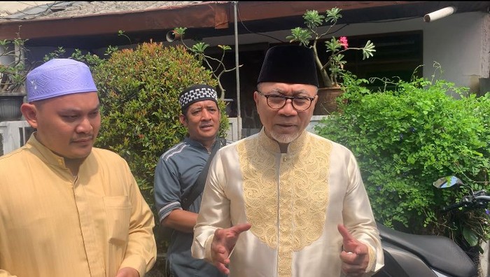 Hadiri Haul Ke-3 Fachrurrozi Ishaq, Zulhas: Beliau Guru dan Pejuang Islam
