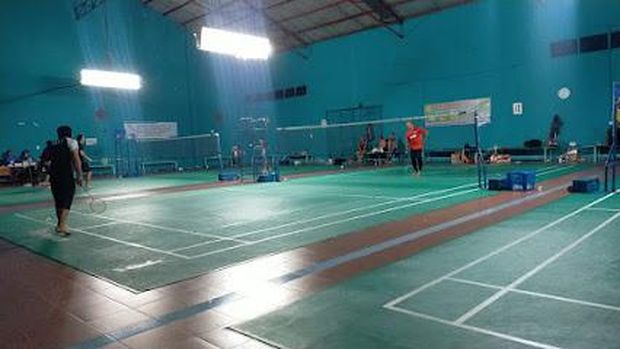Lapangan Badminton PLN Hertasning