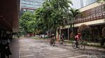 Menikmati Akhir Pekan di SCBD Park