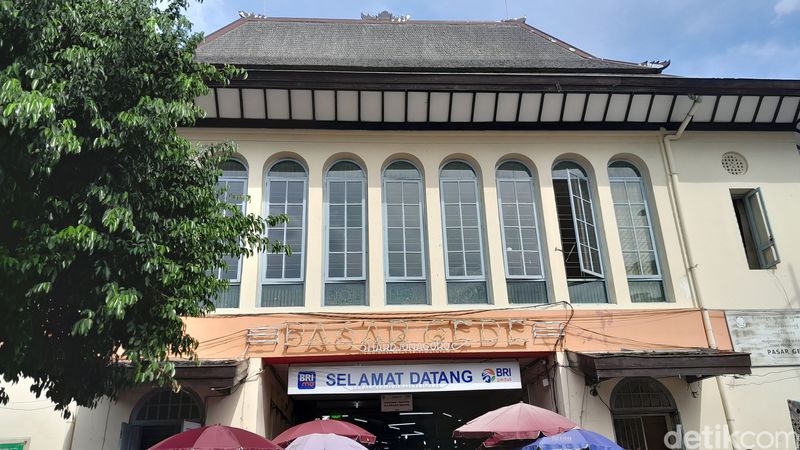 Pasar Gede Solo, Minggu (26/11/2023).