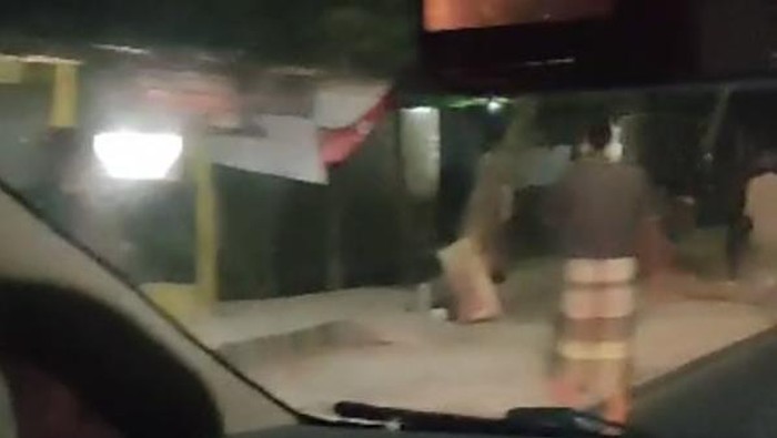 Suami di Sumenep habisi selingkuhan istri di jalan raya hingga tewas