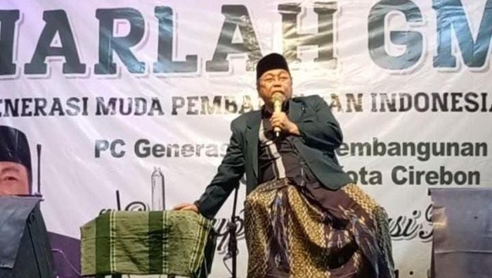Tausiah di Hadapan Kader Muda, KH Mustofa Aqil Siroj Beberkan Sejarah PPP