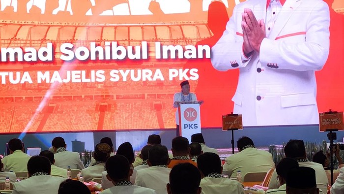 Wakil Ketua Majelis Syuro PKS Mohamad Sohibul Iman di acara Kick Off Kampanye Nasional PKS di Hotel Bumi Wiyata, Depok.