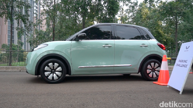 Mobil listrik Wuling BinguoEV