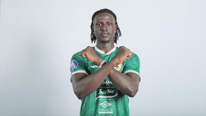 Pemain PSS Sleman, Ajak Riak.