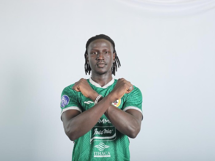 Pemain PSS Sleman, Ajak Riak.