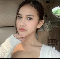 Leya juga sempat menjadi perbincangan hangat karena diisukan berpcaran dengan Rizwan Fadilah, anak ketiga komedian Sule yang kemudian menuai perhatian para penggemarnya. Foto: Dok. Instagram Harleyava Princy