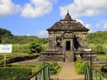 Mengenal Candi Banyunibo, Harga Tiket, Lokasi dan Jam Buka