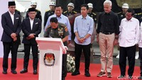 Deklarasi Kampanye Pemilu Damai 2024 juga ditandatangani perwakilan parpol hingga Panglima TNI Jenderal Agus Subiyanto.  