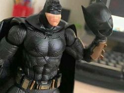 Deretan Foto Absurd yang Bikin Bingung Sendiri