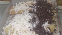 Singkong Keju Siju berlokasi di Bekasi Utara ini juga bisa dicoba. Singkongnya dikenal renyah lembut dengan parutan topping keju dan tambahan meses. Dengan harga Rp 20 ribuan, sudah dapat topping beragam. Foto: GoFood