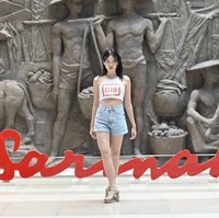 Sama seperti tahun sebelumnya, icon IFW adalah model dengan talenta luar biasa. Bukan sekadar jago di catwalk, tapi mereka harus punya persona dan kompetensi diri yang paripurna. 