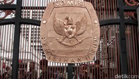 Acara ini nantinya akan dihadir oleh ketiga Capres dan Cawapres. 