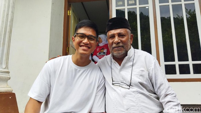 Ketum PSI Kaesang Pangarep temui tokoh agama di Papua yang juga Jubir Anies-Cak Imin Thaha Alhamid.