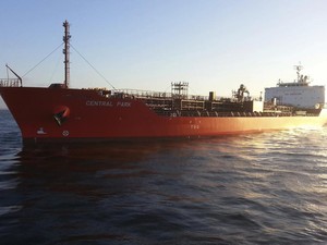 AS Selamatkan Kapal Tanker Terkait Israel yang Diserang di Pantai Yaman