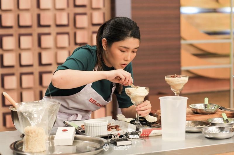 Keseruan Belinda Christina, Pemenang MasterChef Indonesia 11 Saat di Dapur