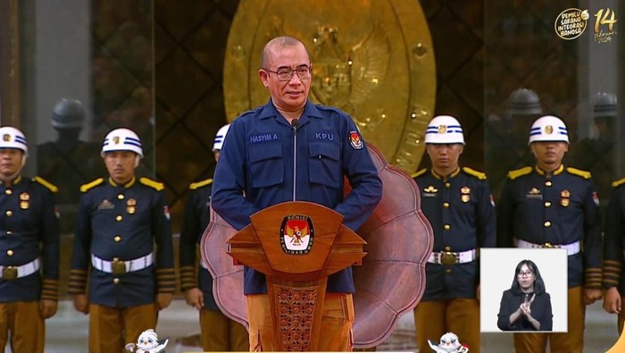 Ketua KPU Hasyim Asyari dalam acara Deklarasi Kampanye Pemilu Damai 2024
