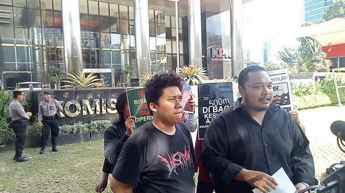 Koordinator Komite Mahasiswa dan Rakyat untuk Demokrasi (Komrad) Pancasila Antoni Yudha (Kanan). (Dok. istimewa)