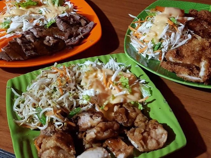Kuliner malam Panglima Polim yang populer