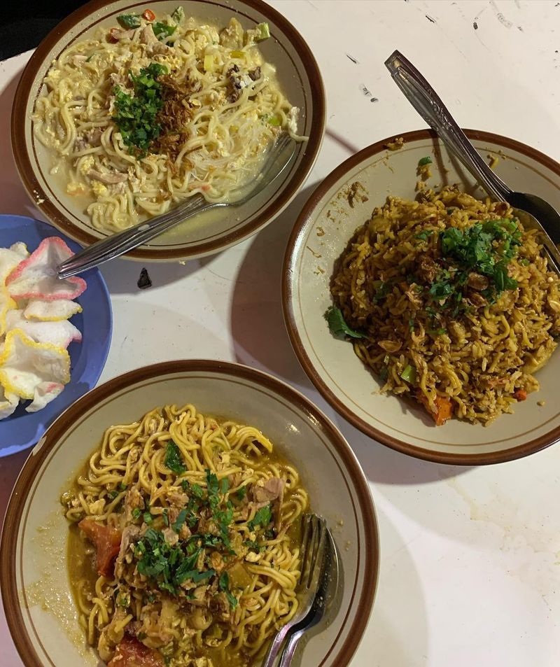 Kuliner malam Panglima Polim yang populer