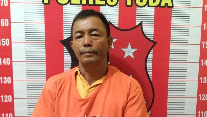Lukman Dolok Saribu usai ditangkap Polres Toba. (Foto: Dok Polda Sumut)