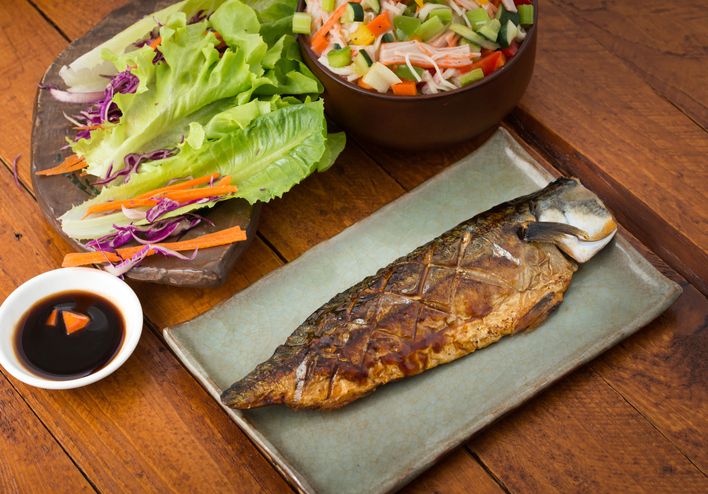 5 Makanan Ini Sebaiknya Tak Dimakan dengan Ikan, Ini Sebabnya