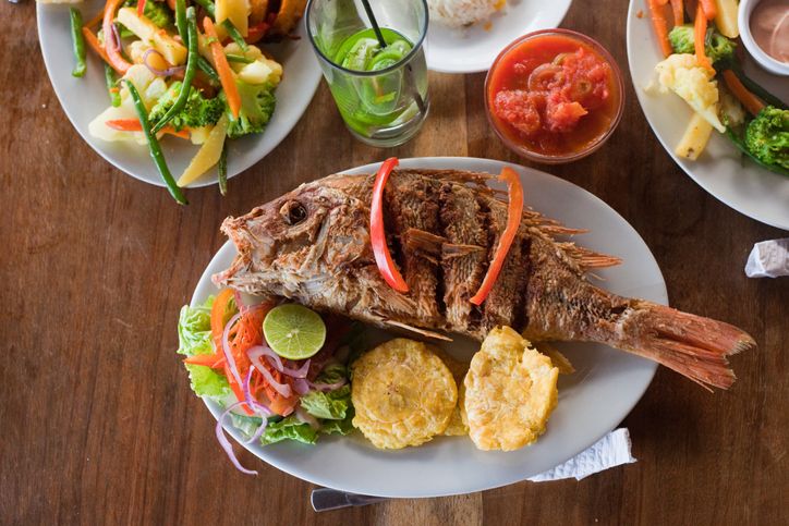 5 Makanan Ini Sebaiknya Tak Dimakan dengan Ikan, Ini Sebabnya
