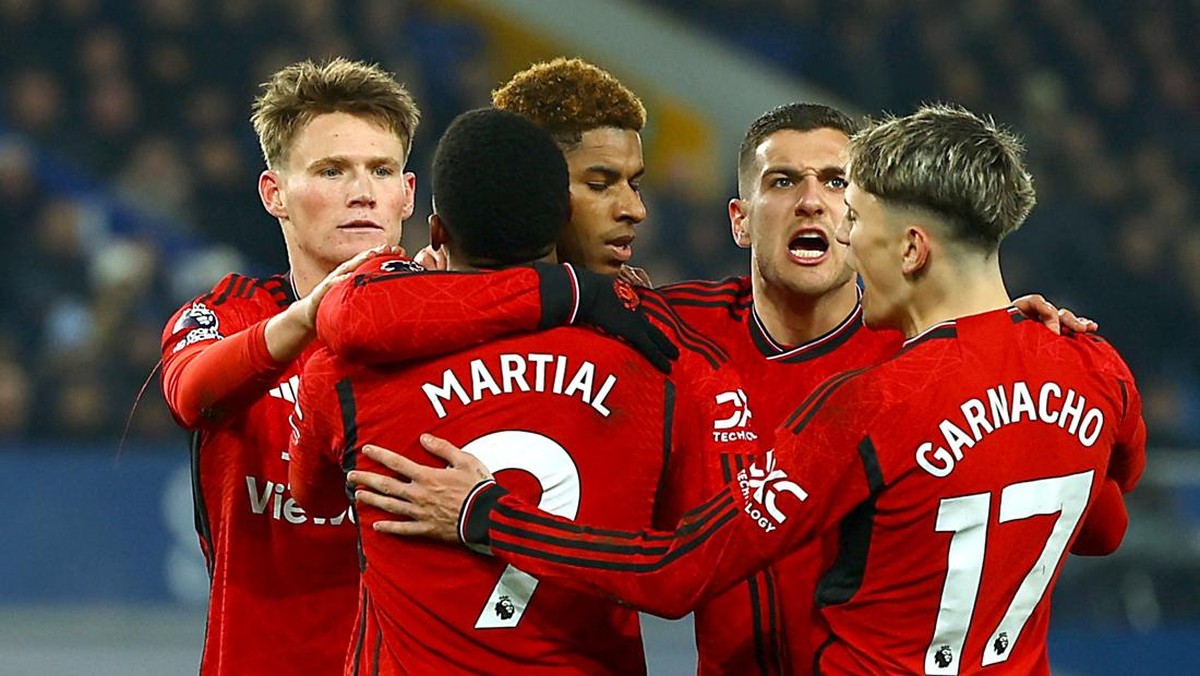 Manchester United sedang kurang oke dalam lawatan ke Turki. (Foto: MOLLY DARLINGTON/REUTERS)