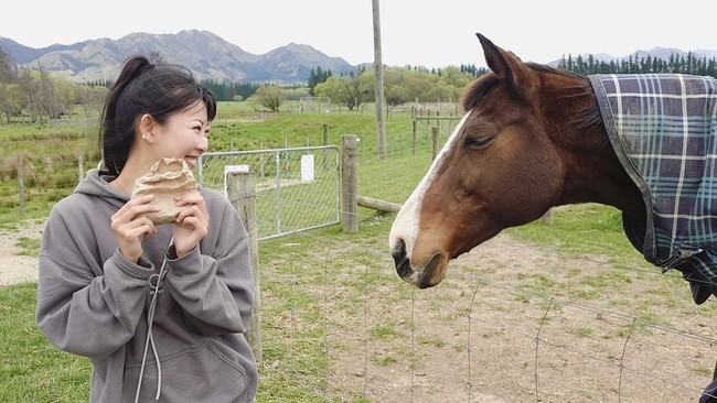 Pekerjaan baruku tidak terlalu berekspektasi banyak dariku, selama aku bisa melakukan bahkan sedikit, mereka akan senang dan aku senang. Itu sesuatu yang kamu tidak bisa rasakan di dunia hiburan, Foto: Instagram