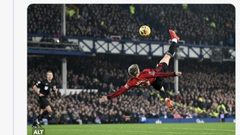 Gol seperti Rooney tapi selebrasi layaknya Cristiano Ronaldo. Foto: X