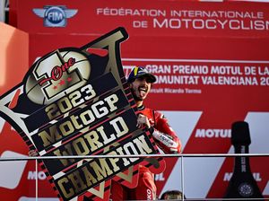Bagnaia Juara Dunia MotoGP Lagi, Ikuti Jejak Rossi dan Marquez