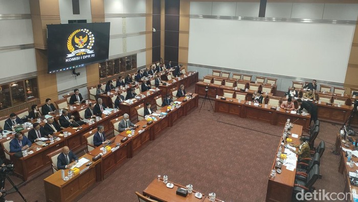 Rapat Komisi I DPR bersama Kemenlu RI di DPR (Dwi Rahmawati/detikcom)