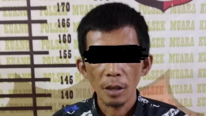 Tampang Rudi yang tega memperkosa anak tiri hingga hamil.