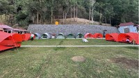 Tersembunyi di lanskap hijau Danau Batur, Teras Abang Camping Ground menjadi pilihan yang sip untuk pergi dari hiruk pikuk perkotaan.  