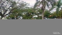 Sisi kiri Taman Monumen Perjuangan Rakyat Jabar untuk gym anak.