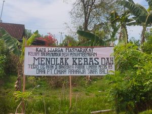 Warga Pengambengan Pasang Spanduk Tolak Pembangunan Pabrik Limbah B3