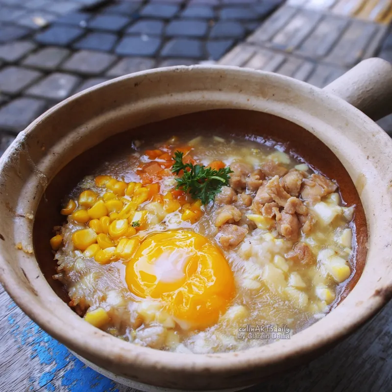 5 Restoran Ini Punya Menu Claypot Rice yang Enak dan Penuh Topping