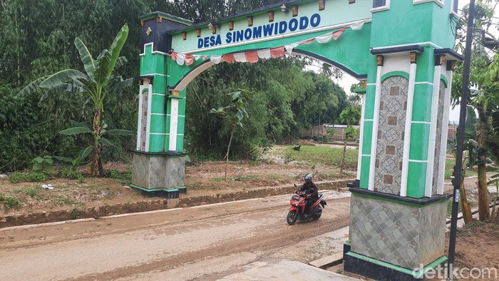 Kondisi terkini pascabanjir di Desa Angkatan Lor Kecamatan Tambakromo, Pati, Selasa (28/11/2023).